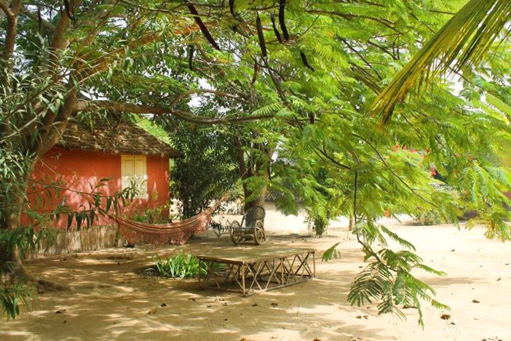 Lampsar Lodge Ndiongo Exteriér fotografie